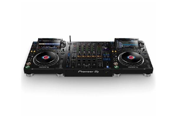 Location regie DJ pioneer CDJ3000 + DJM A9 Toulon - Var Events regie dj pioneer cdj 3000 djm a9 en location toulon