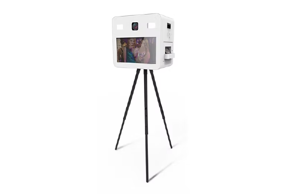 photobooth en location à Toulon avec tirages et galerie en ligne